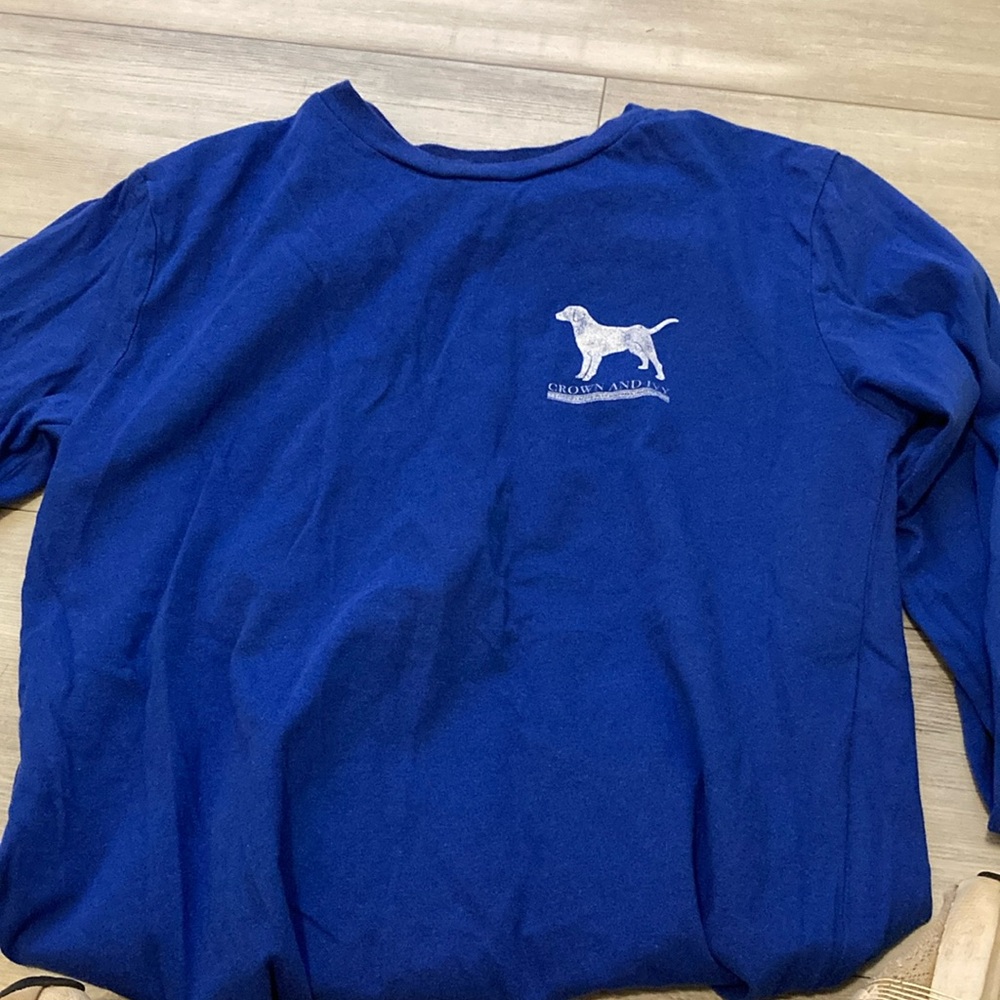 Crown and Ivy youth shirt